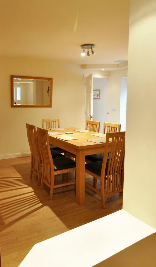 Dufftown Square Apartment Esterno foto